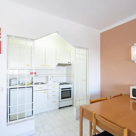 Apartment Sunholidays By Umbral *