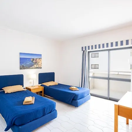 Sunholidays By Umbral *